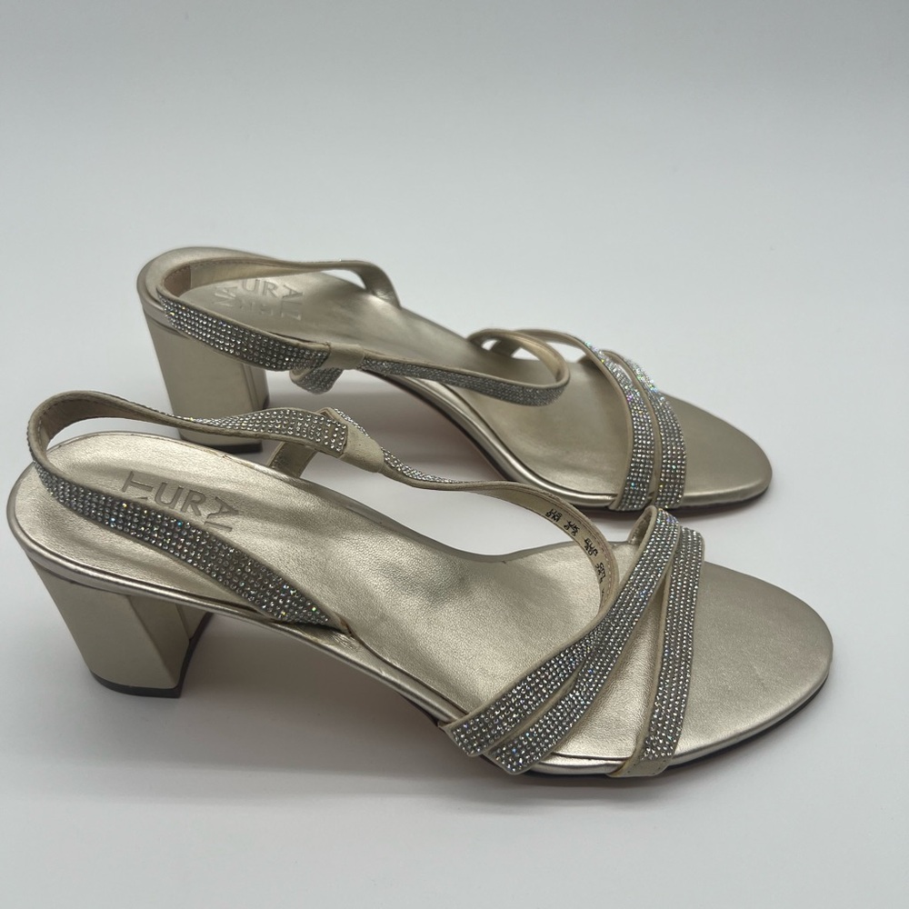 VANESSA DRESS SANDAL 9M Silver Women's Heels